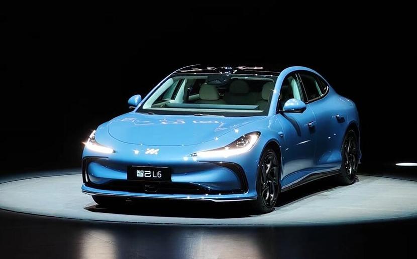 �Ǽ�L6����ֱ�ӽoС��SU7����(d��ng)�^һ�����᣿