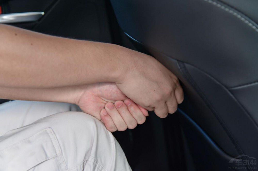 �|�L(f��ng)Ӣ����PK�V���S��P��������(y��u)��(sh��)������