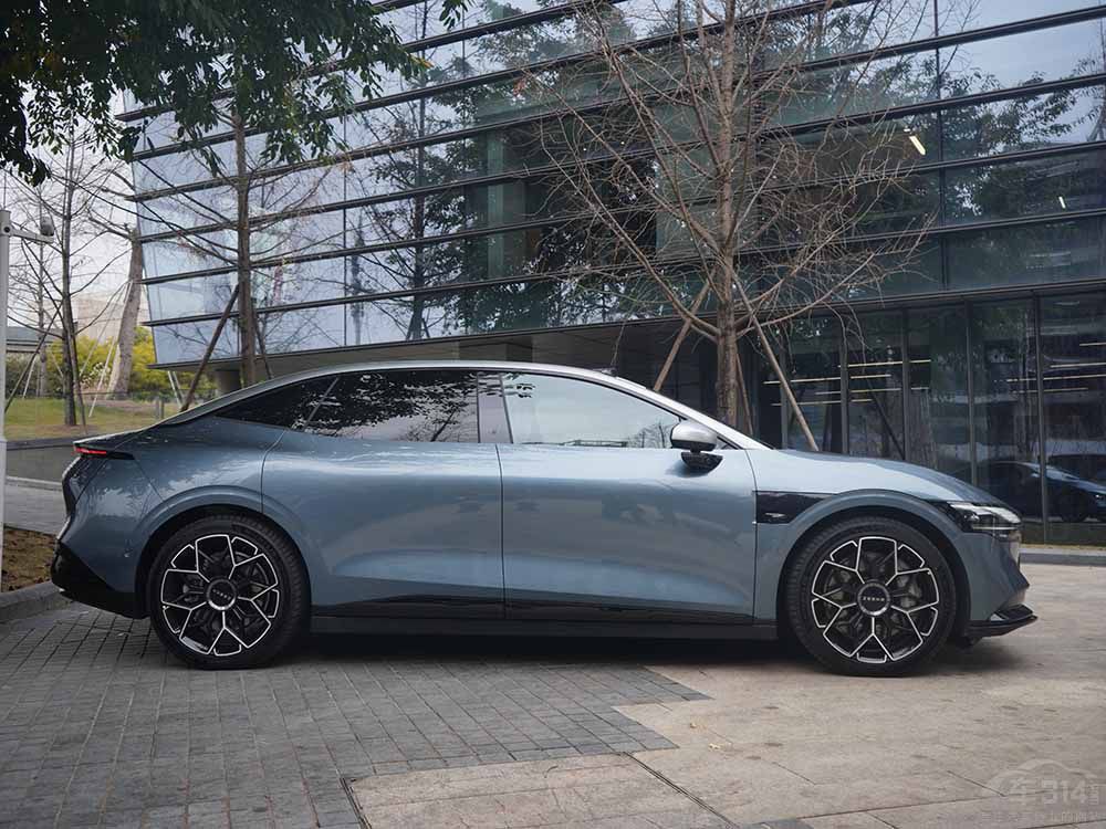 極氪007對比極狐阿爾法S5 極氪007對比極狐阿爾法S5