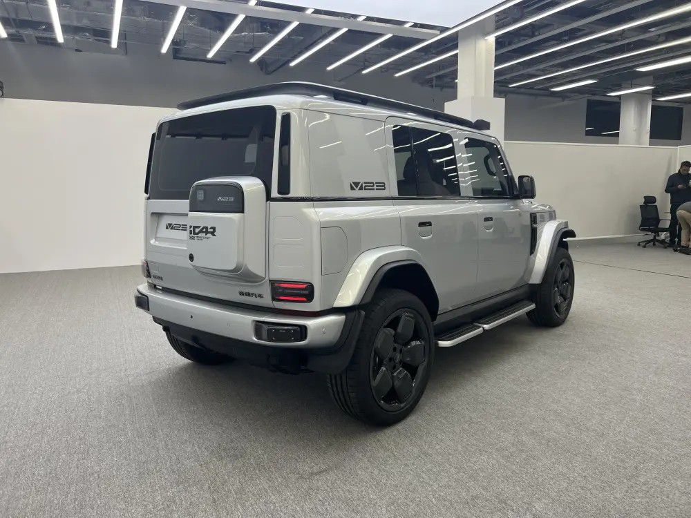 �°���߀����ЩӲ��SUV����߃r(ji��)������f