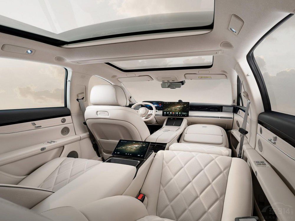 盤點(diǎn)8月份重磅新車越級(jí)體驗(yàn)感能直接拉滿 盤點(diǎn)8月份重磅新車越級(jí)體驗(yàn)感能直接拉滿