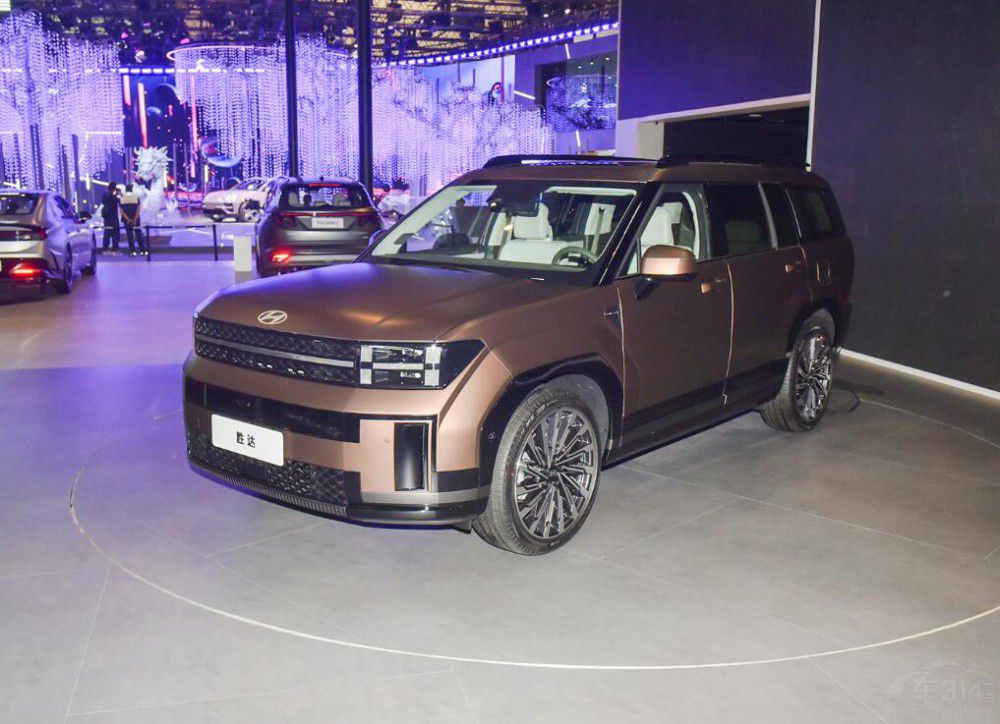 �ɶ�܇չ����������(j��)SUV����Q܇�Ŀ��]��