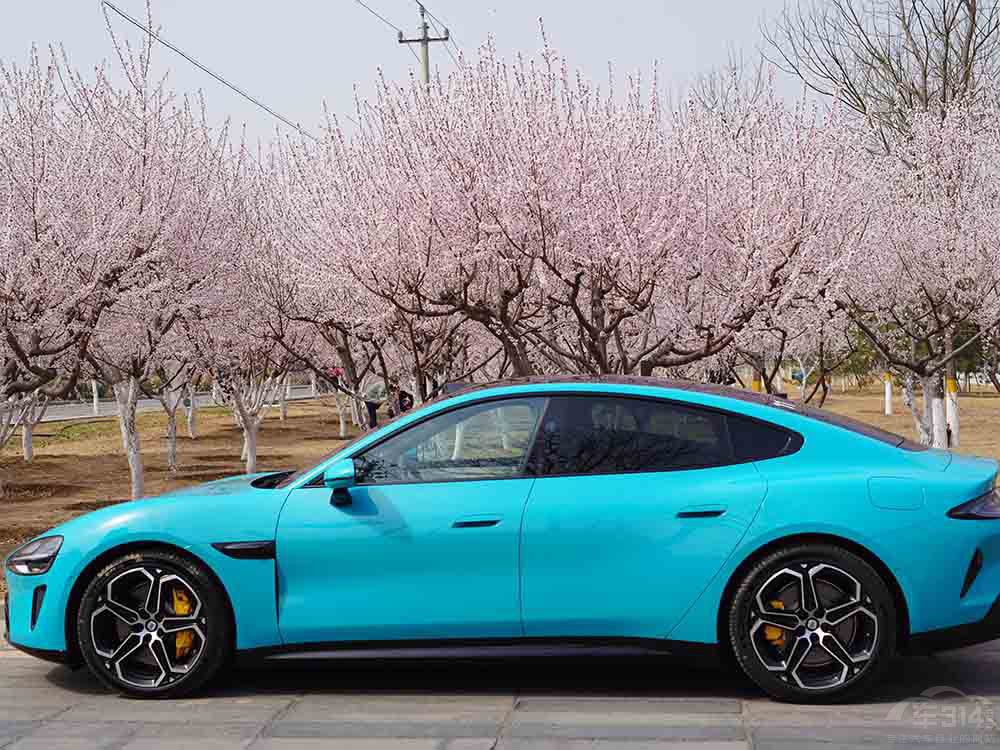 ����EV����С��SU7��һ�늄�܇�@���x