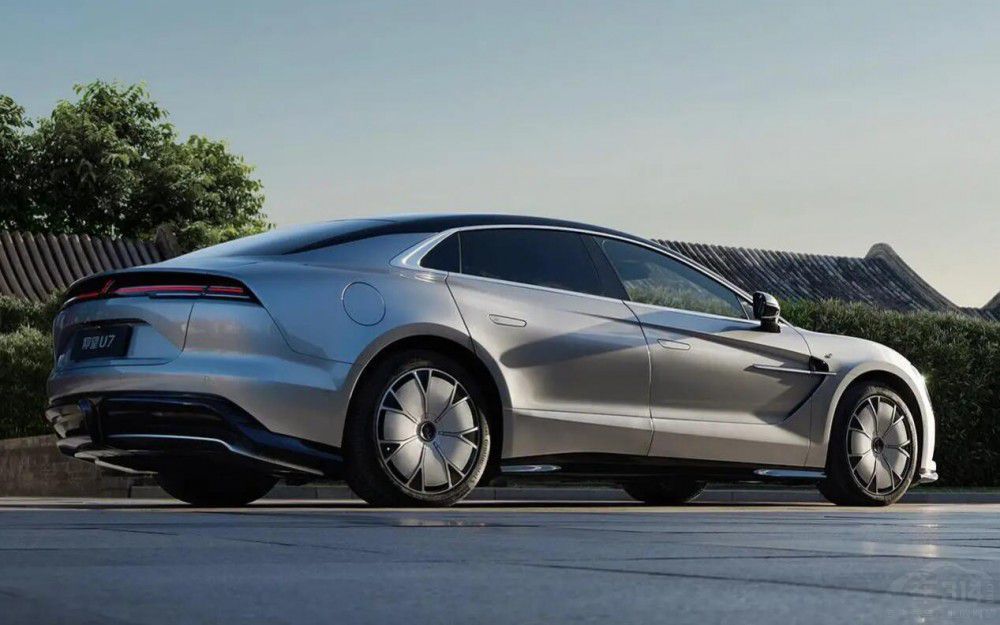 �°�����ֵ���ڴ����I܇��������I�Ă���