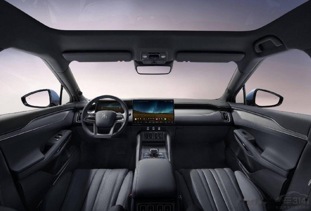 25�fԪ�ć��a(ch��n)SUV �@�׿�Ă�(g��)�� ��̫��(qi��ng)��