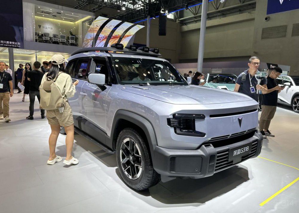 �ۃr����20�f���д���SUV �I������ٍ����