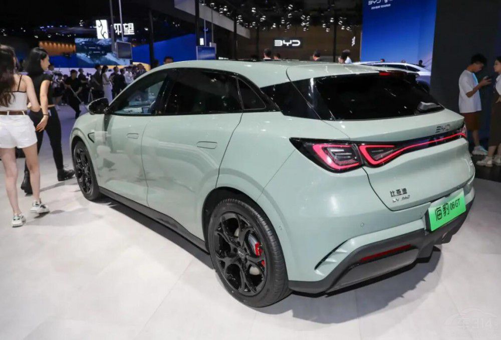 00����|(zh��)��Ů�ؿ� �@3��܇(ch��)���CityDrive��