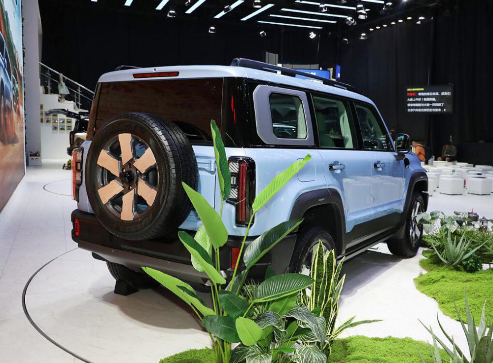 10�·�����Щ�����e(cu��)�^����܇ 30�f��ס