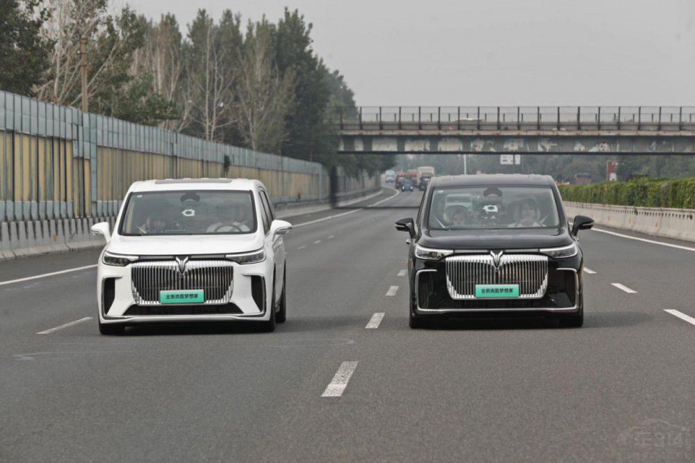 �M��m(x��)��ͻ��1400���� ���D�������Ӳ��