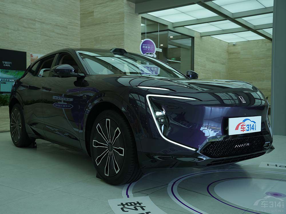 ����PK���������S��07��(du��)����˹��Model Y