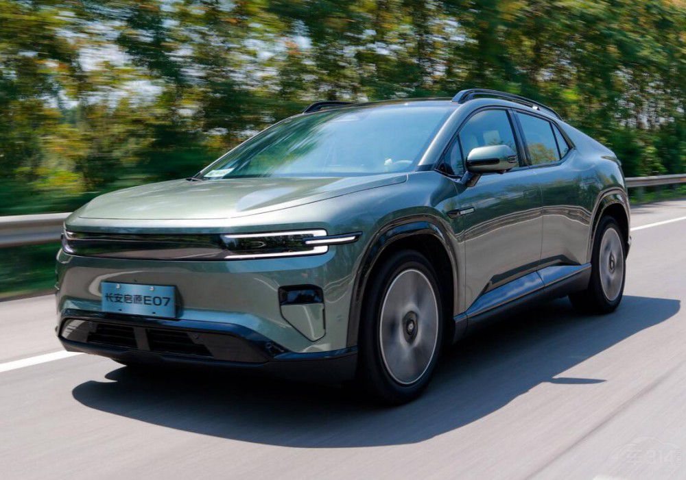 ��������30�fԪ��(n��i)�������I���Ă�����܇��