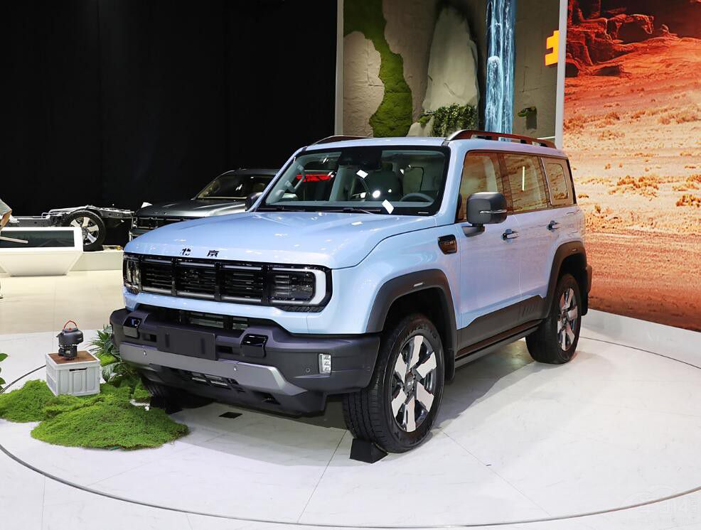 �V��܇չ�����SUV����r(ji��)�������c(di��n)����