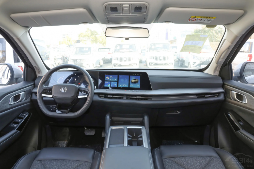 �xƤ�������y �L���C��VS������ͨT70 EV   