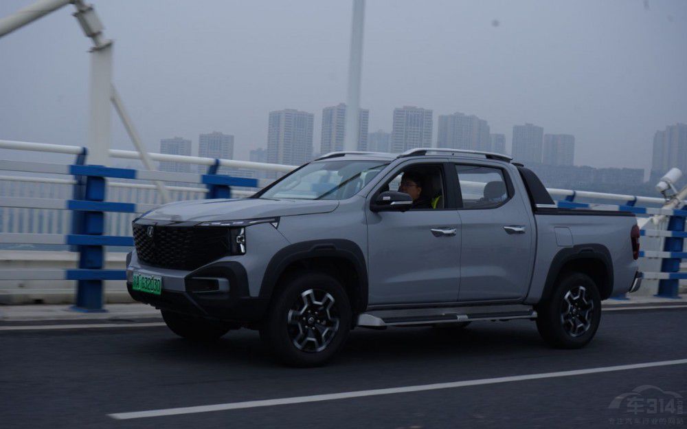 �Ҹ��V���L(zh��ng)���C�ֵđ��⌍(sh��)�������ж���(qi��ng)��