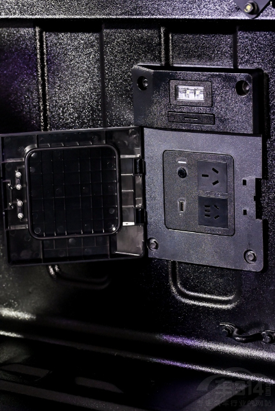 ���I�v����ԴƤ�� ���]���˽����L���C��