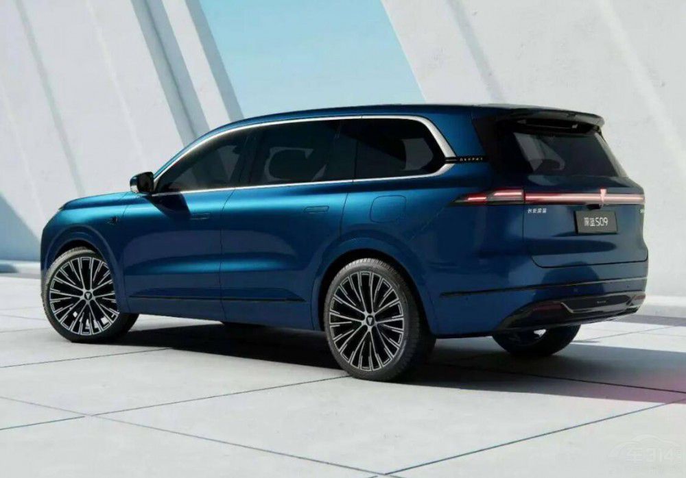 2025���ɶ��� �����@�׿�SUV̫��θ����