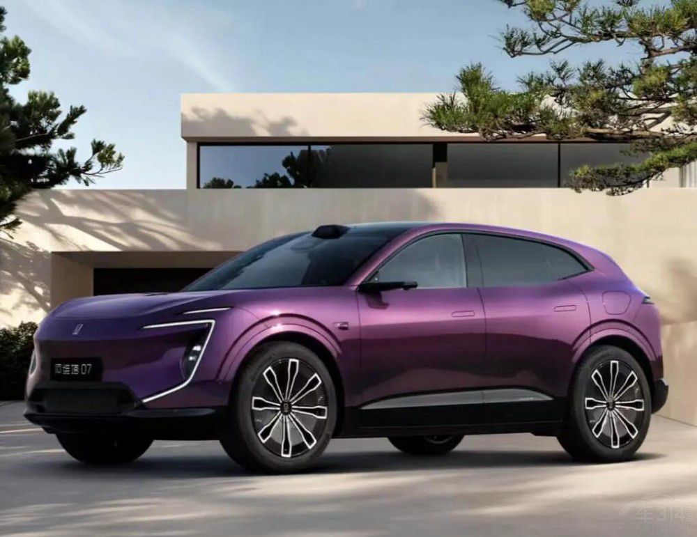 �͵ø��e�˲�һ�� ���БB(t��i)�ȡ���SUV��ô�x��