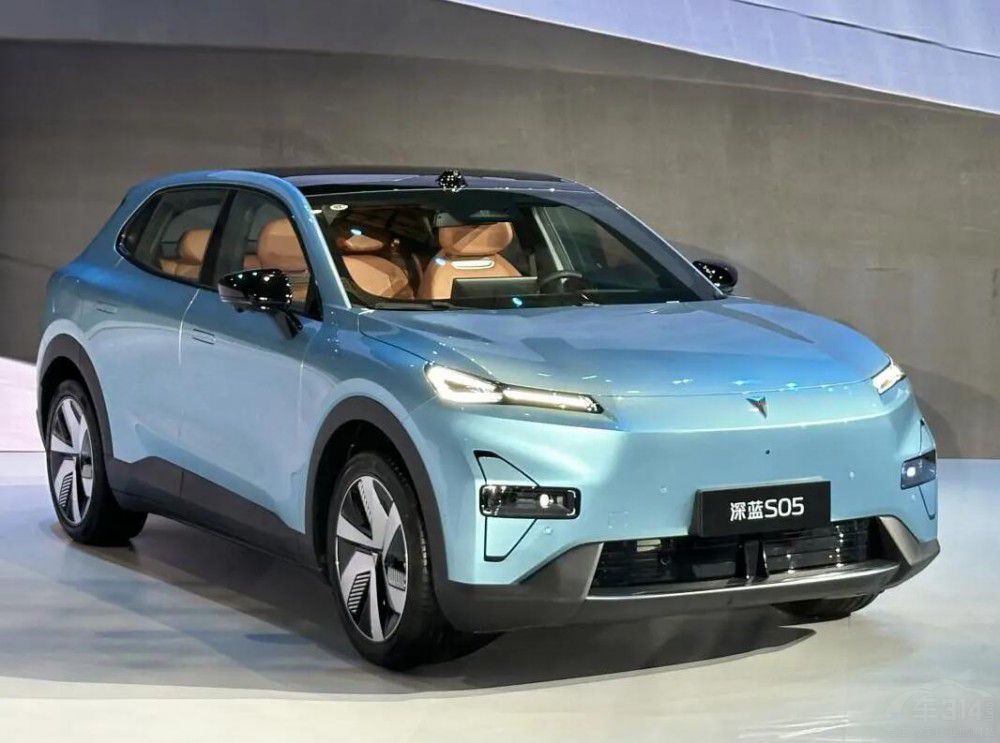 �͵ø��e�˲�һ�� ���БB(t��i)�ȡ���SUV��ô�x��