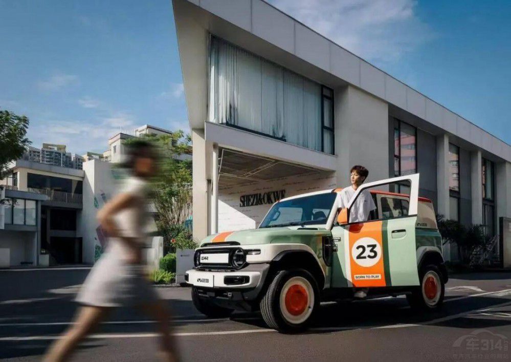 ����Ӳ���L(f��ng)��ĳ���SUV���@������e��