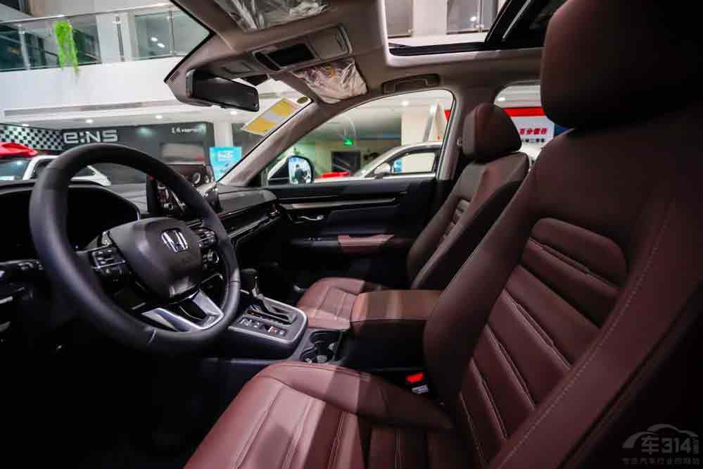 �@Щ���T܇�ʹ���2��ُ܇���ߺ�ֱ̫����