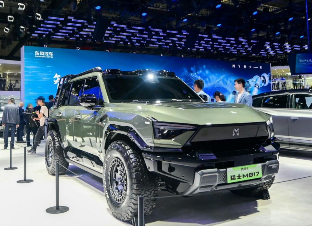 �Ϻ�܇չ����Ӳ��ԽҰSUV �����I�Ă���