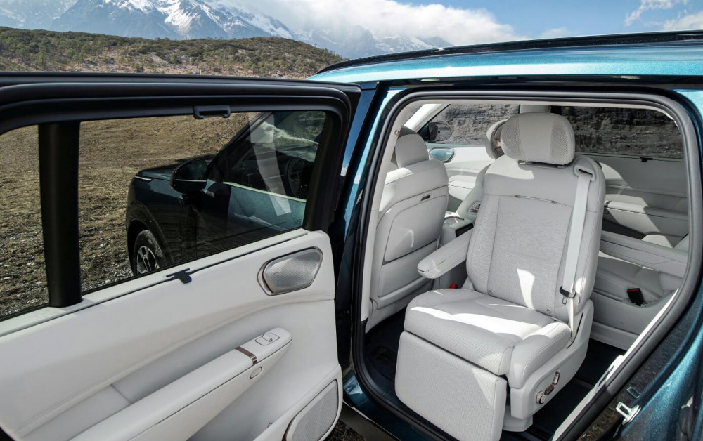 ��ؤ������������I(l��ng)��900�����]���I