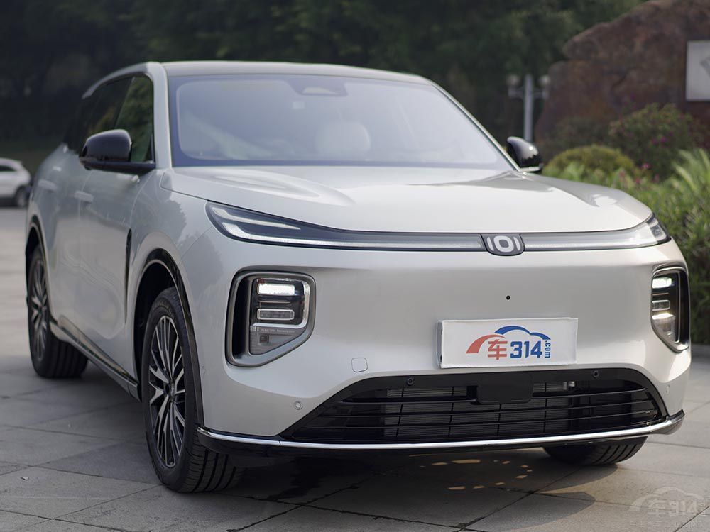 �A(y��)��30�f(w��n)Ԫ��(n��i)������������SUV����Щ���]