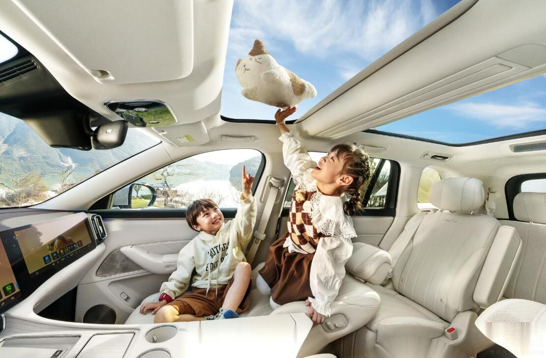 �A(y��)��30�f(w��n)Ԫ��(n��i)������������SUV����Щ���]