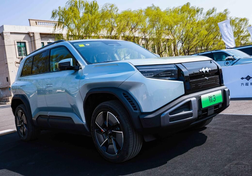 ���m�ֽ�(j��ng)��(j��)��15�fԪ���ԃr(ji��)��SUVֵ�ÿ��]