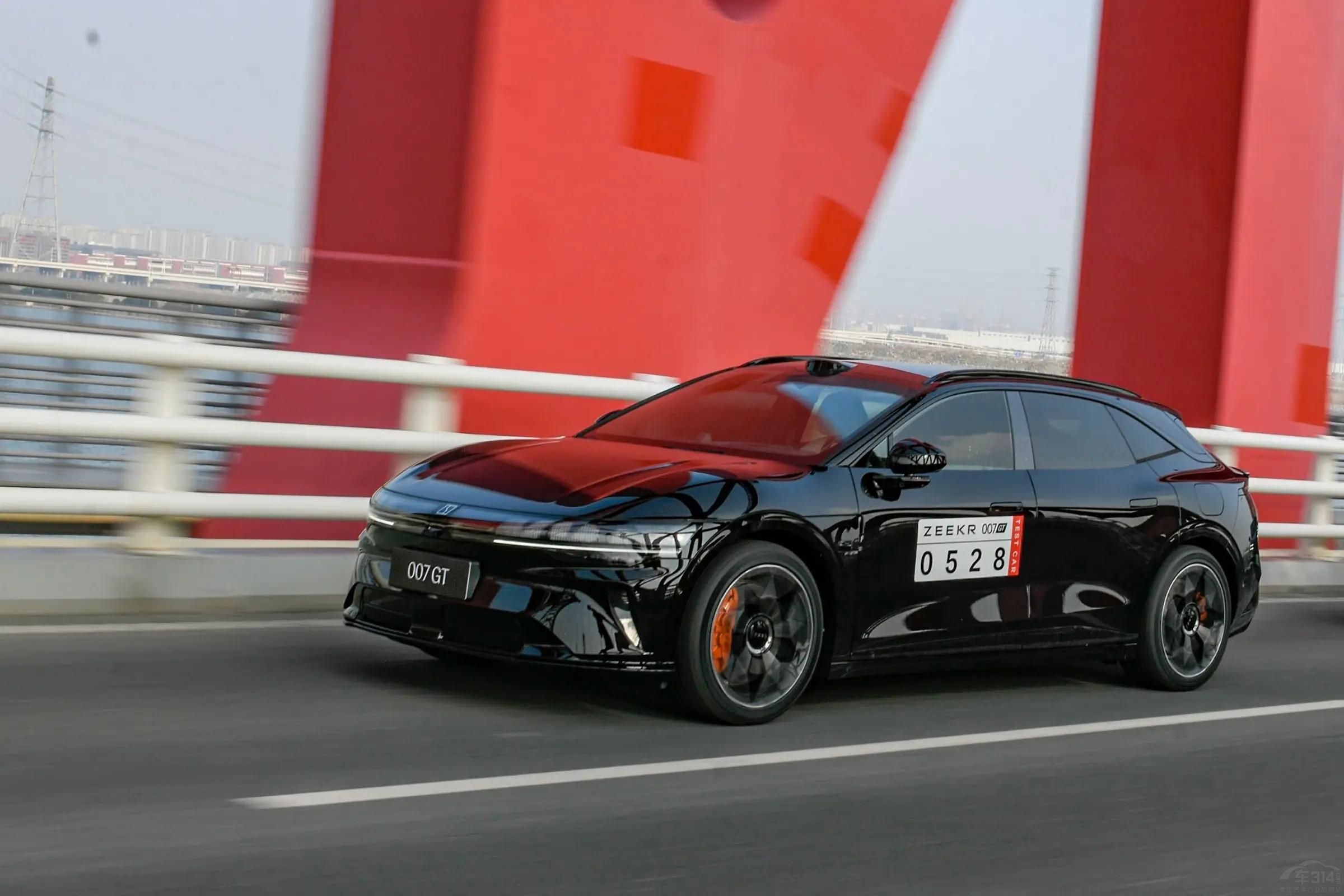 ���Q���O�007GT��С��SU7�l��ֵ�Û_��