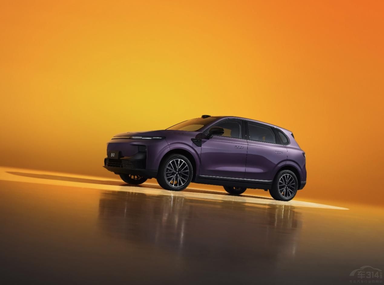 ���ɳɸ߶��Ј�(ch��ng)��һ�硱 С�i�N������ӛ䛣�