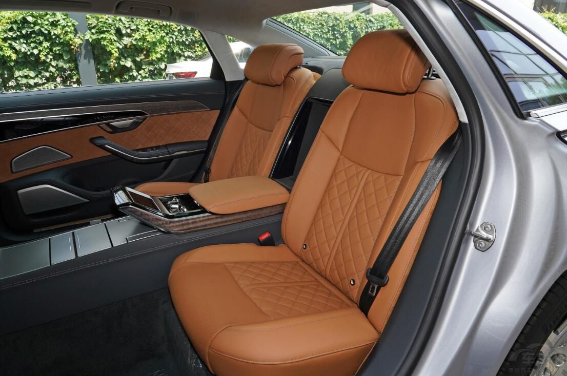 �A(y��)��100�f�����S800��(du��)�ȊW��A8L��ϣ��