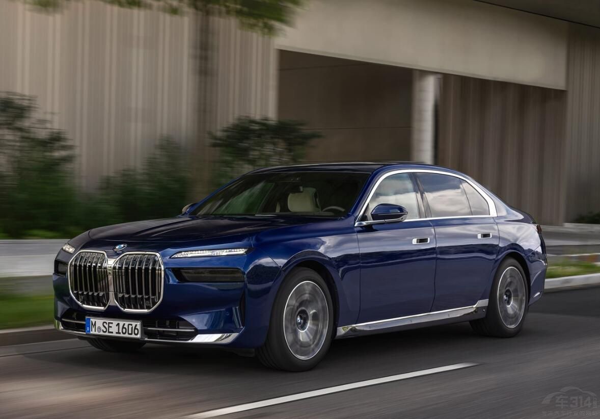 ȫ��λ�A�������S800��(du��)�Ȍ��R740Li