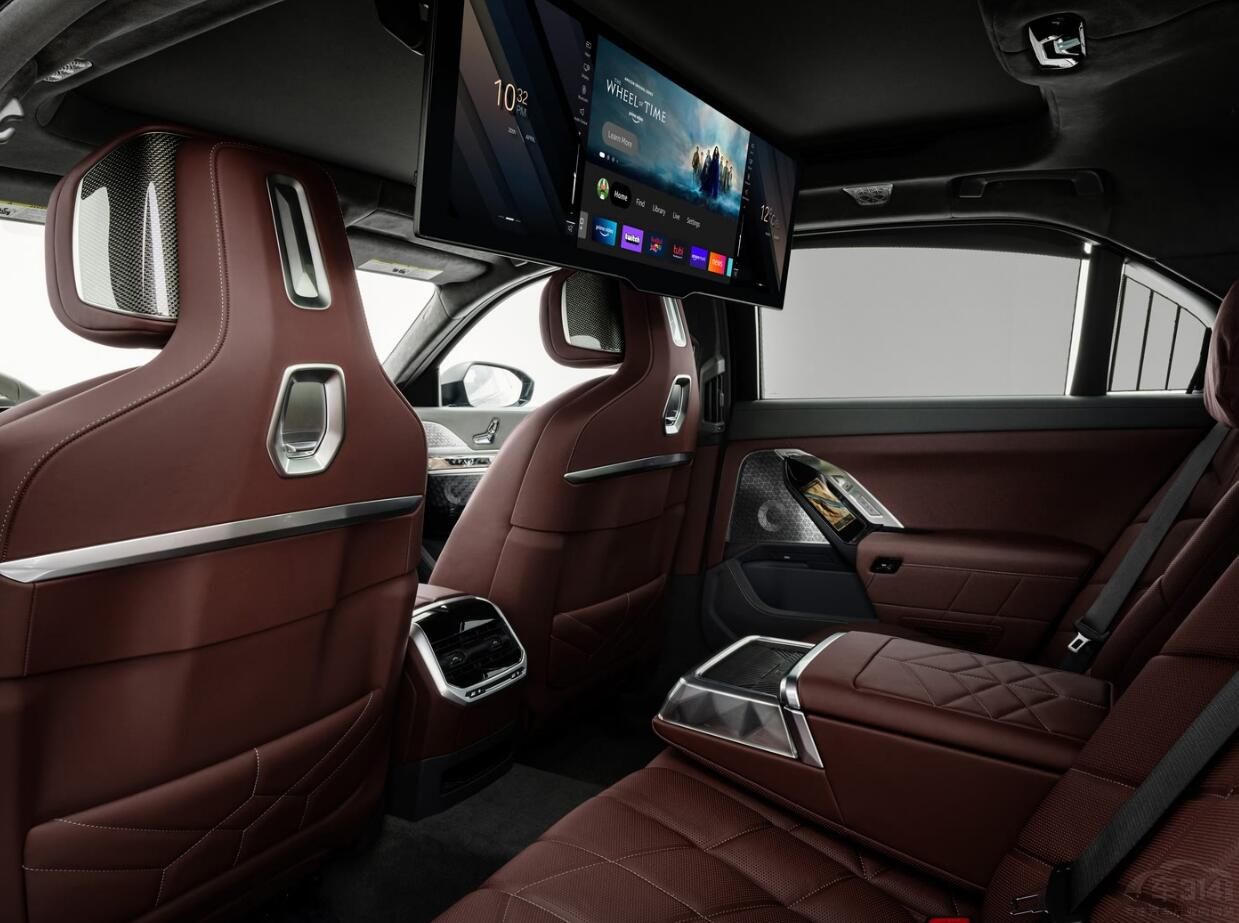 ȫ��λ�A�������S800��(du��)�Ȍ��R740Li