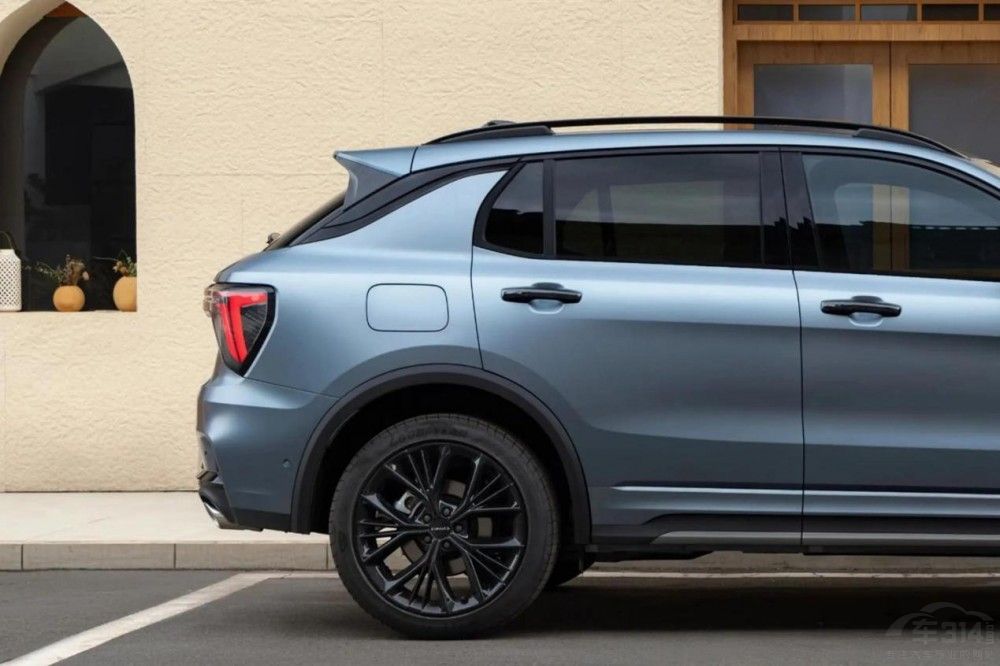 �I(l��ng)��01���°� ��15�f��SUV�Ј��Ĕ�����