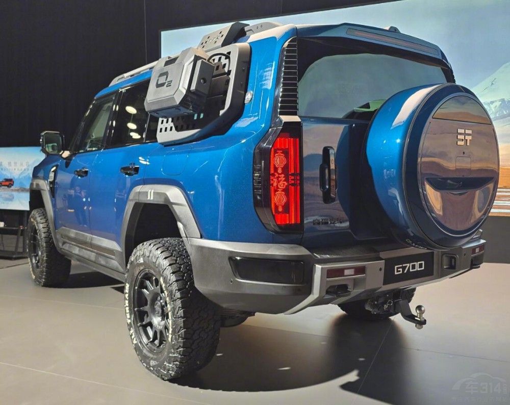 ���F�Mֹ���f���ɶ�܇չ4���ذ�����SUV