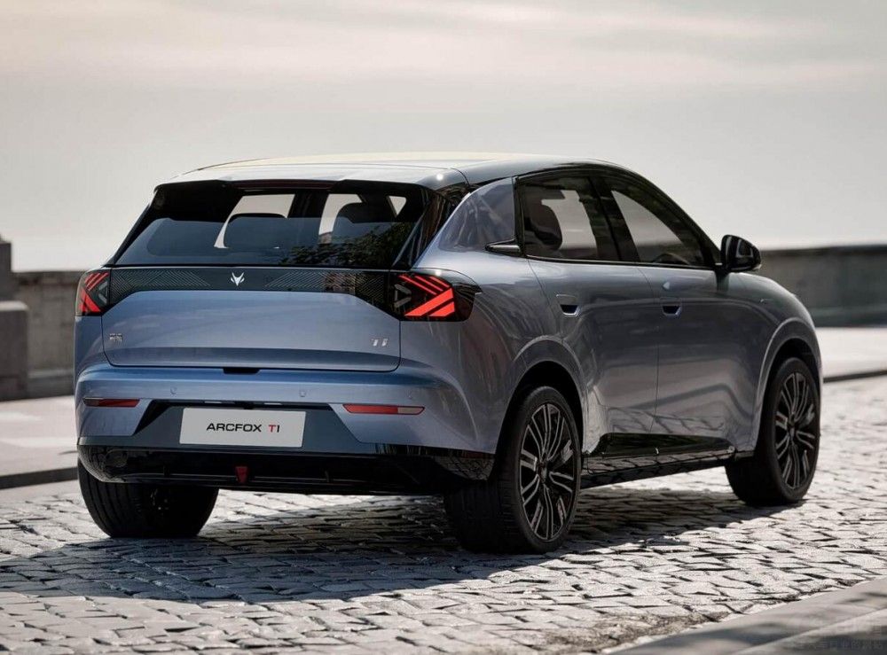 8�fԪ��ͨ���������O��T1�Ŀ�ֵ���I��