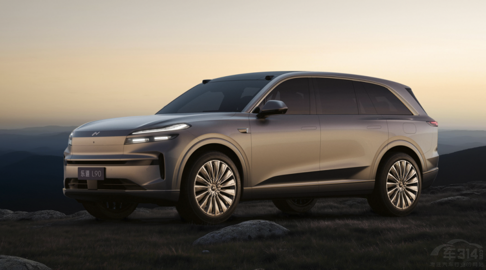 8�´�ϴ�� ε��(l��i)С�iС�ס����w���w��ӭ��׃��