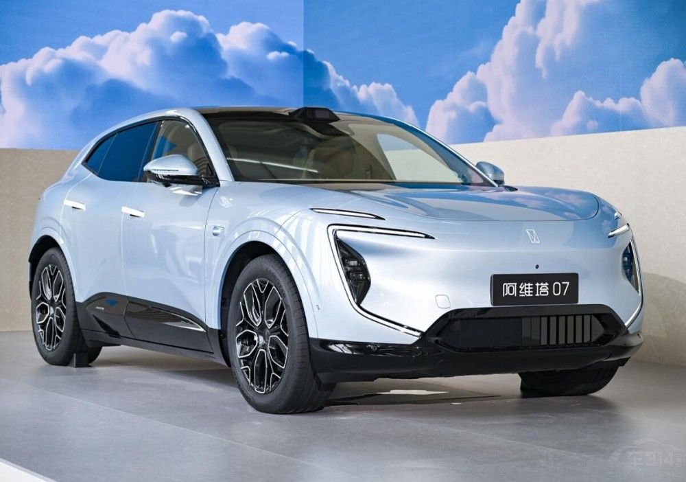 9���������µ�SUV�P�c(di��n)���������I�Ŀ