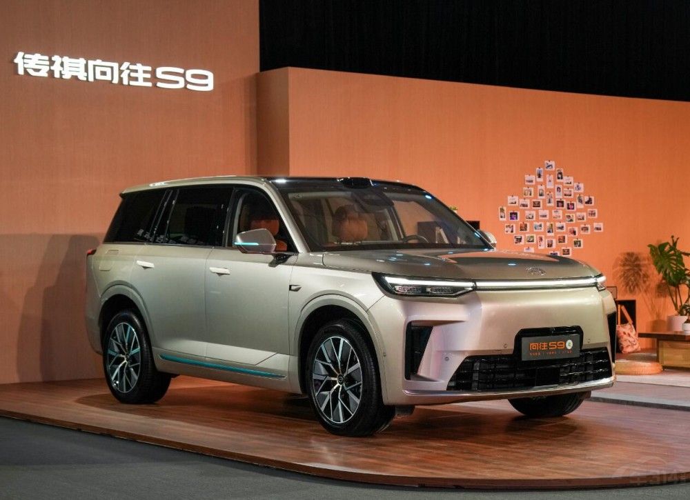 9���������µ�SUV�P�c(di��n)���������I�Ŀ���