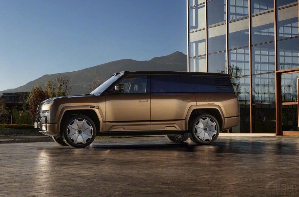 ���u9���ذ�SUV 15�f��130�f���o��������