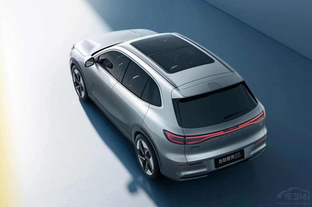 科技or舒適 方程豹鈦3和吉利銀河E5大比拼 科技or舒適 方程豹鈦3和吉利銀河E5大比拼