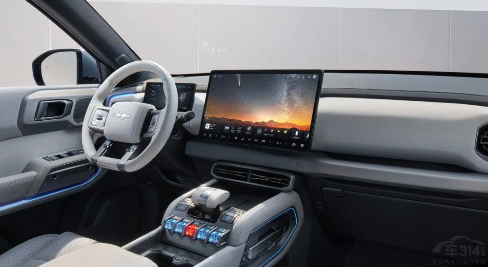 科技or舒適 方程豹鈦3和吉利銀河E5大比拼 科技or舒適 方程豹鈦3和吉利銀河E5大比拼