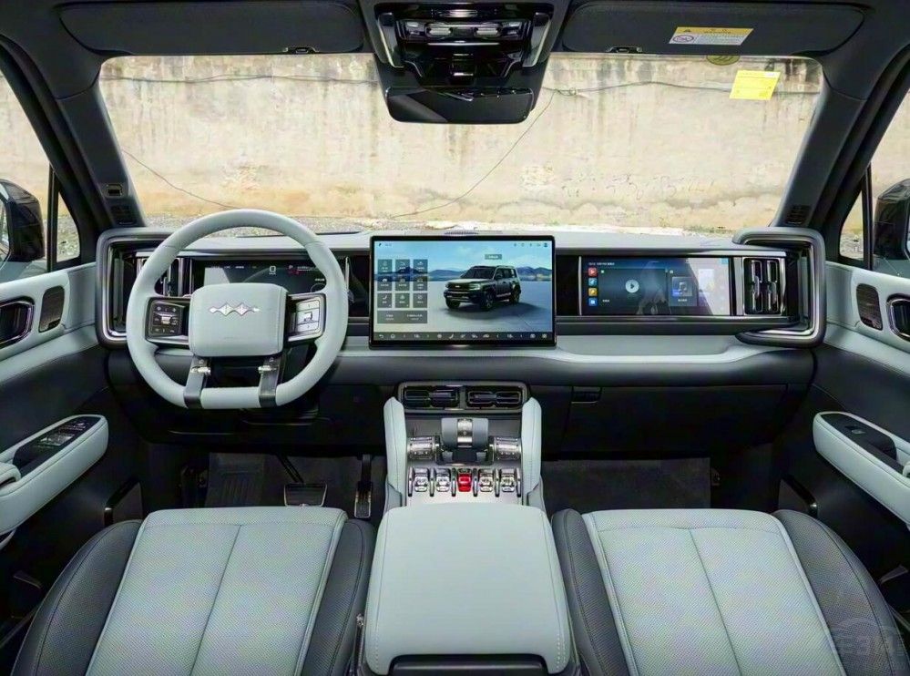 �����ٿ��l(w��i)ʿ�Ե����a(ch��n)ԽҰSUV��(sh��)�ݸ���(qi��ng)��