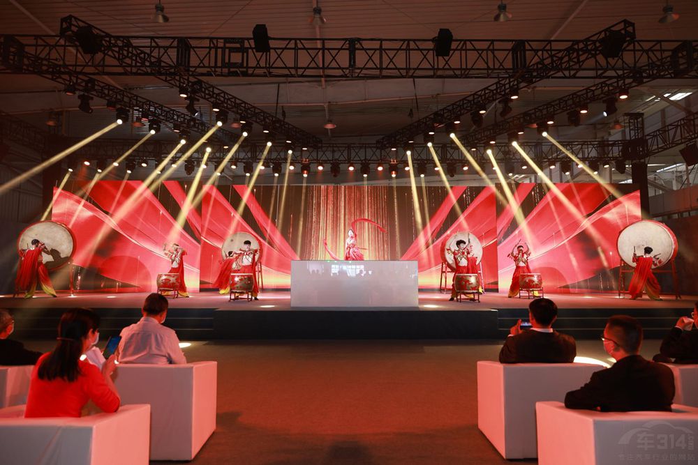 北汽瑞翔全新商用車上市 迎來(lái)第二增長(zhǎng)極 北汽瑞翔全新商用車上市 迎來(lái)第二增長(zhǎng)極