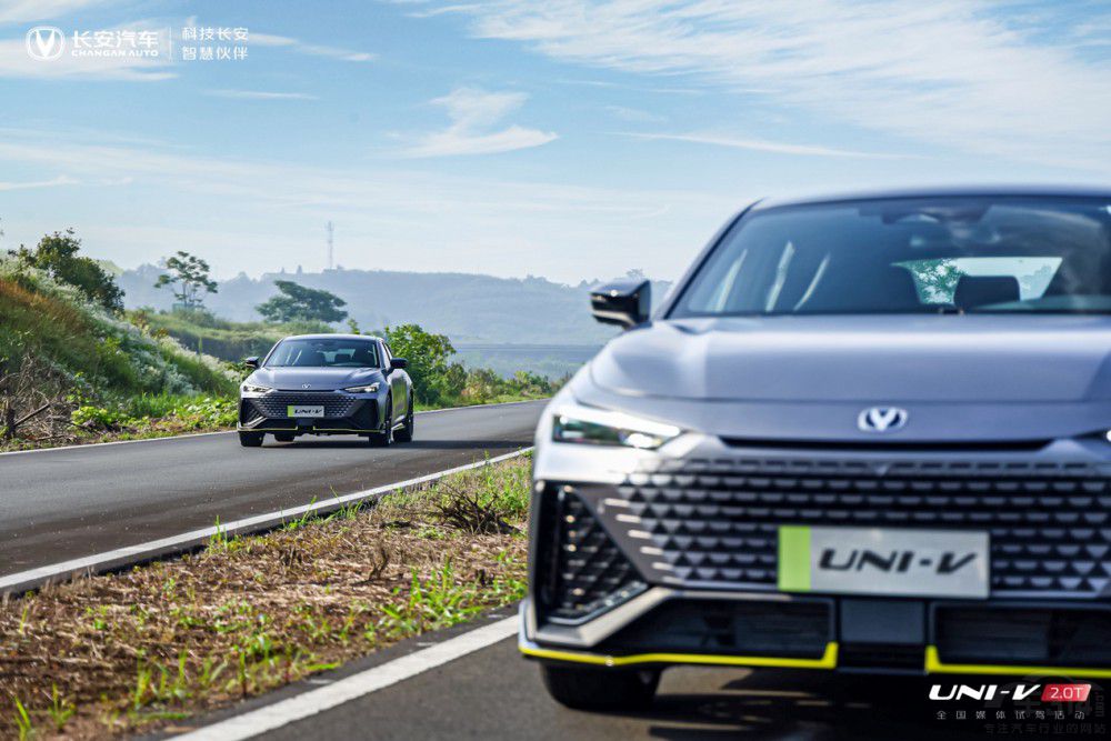 �L(zh��ng)��UNI���y�ɿ��ذ���Ʒ����ؑc܇չ