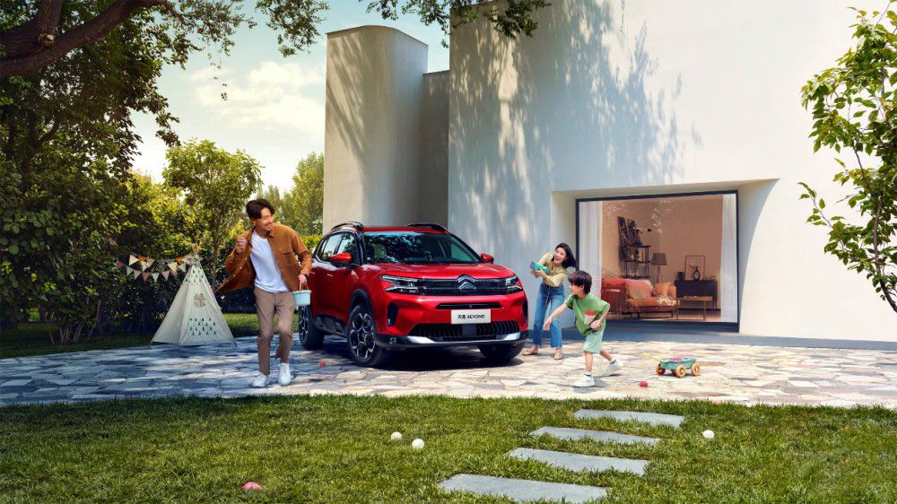 ����BEYOND�y80���Խ�������ذ����u��