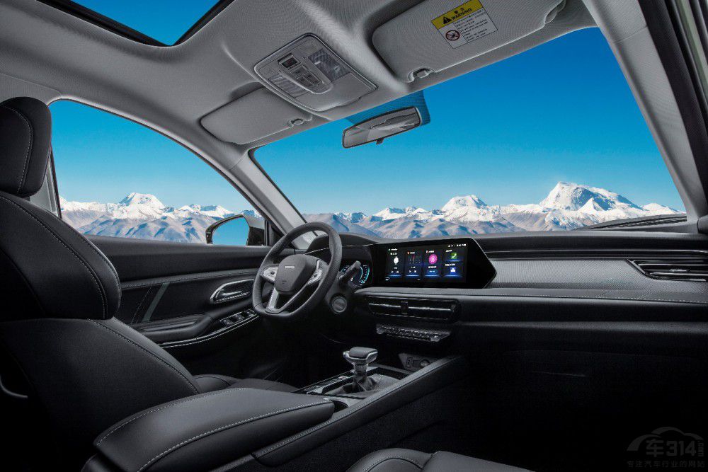 機甲綠車身顏值高 歐尚X7PLUS樂游版上市 機甲綠車身顏值高 歐尚X7PLUS樂游版上市