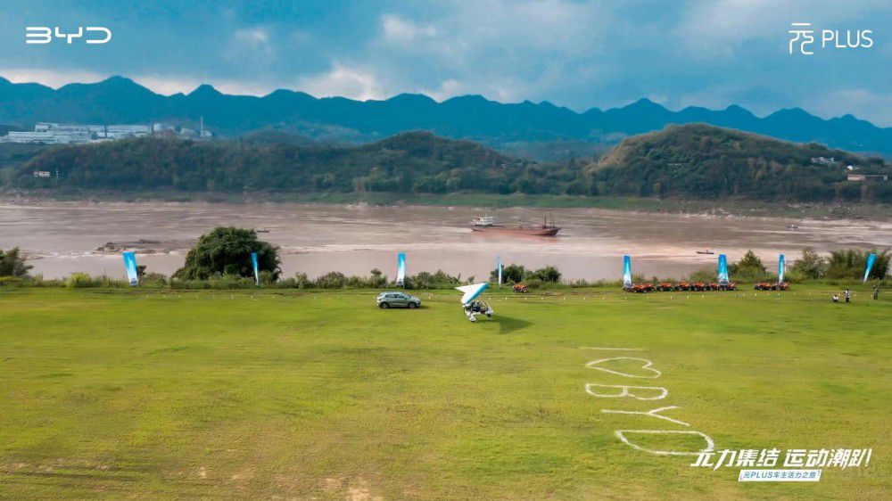 �ȁ���ԪPLUS��ο�������ε����m���{