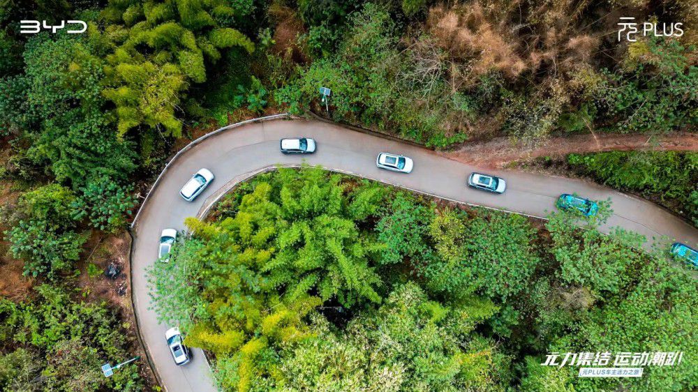 �ȁ���ԪPLUS��ο�������ε����m���{